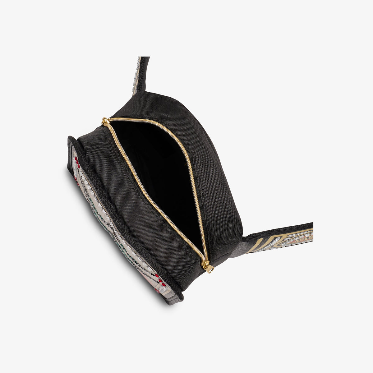 undisputed-wwe-championship-fanny-pack-s6 00027856-O.jpg