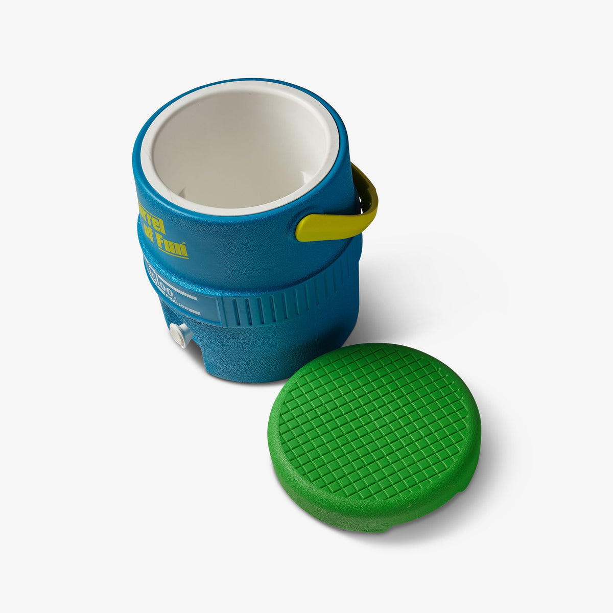 retro-barrel-of-fun-2-gallon-jug-w3 00031412-O2.jpg