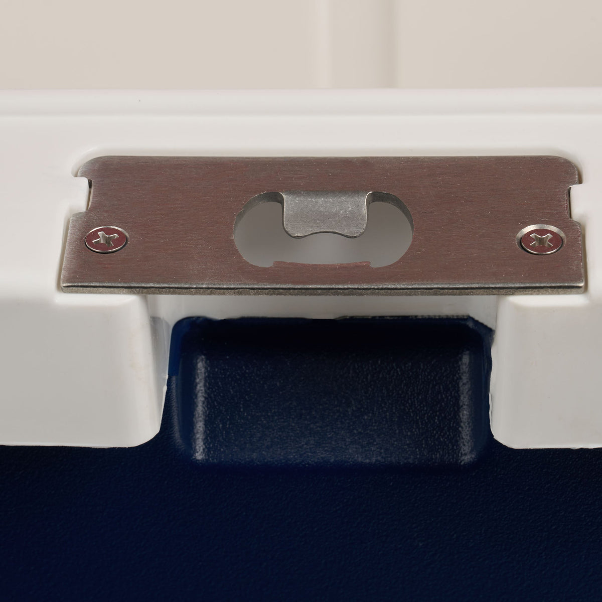 trailmate-25-qt-cooler-n2 00033130-BO.jpg