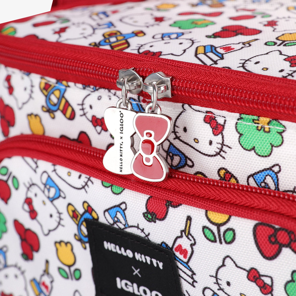hello-kitty-square-lunch-cooler-bag-q7 00048910-C8.jpg