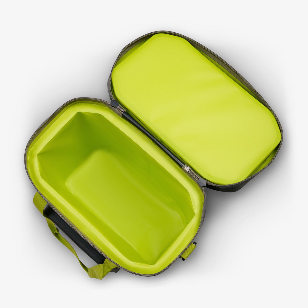 trailmate-36-can-cooler-bag-o1 00066773-O3.jpg