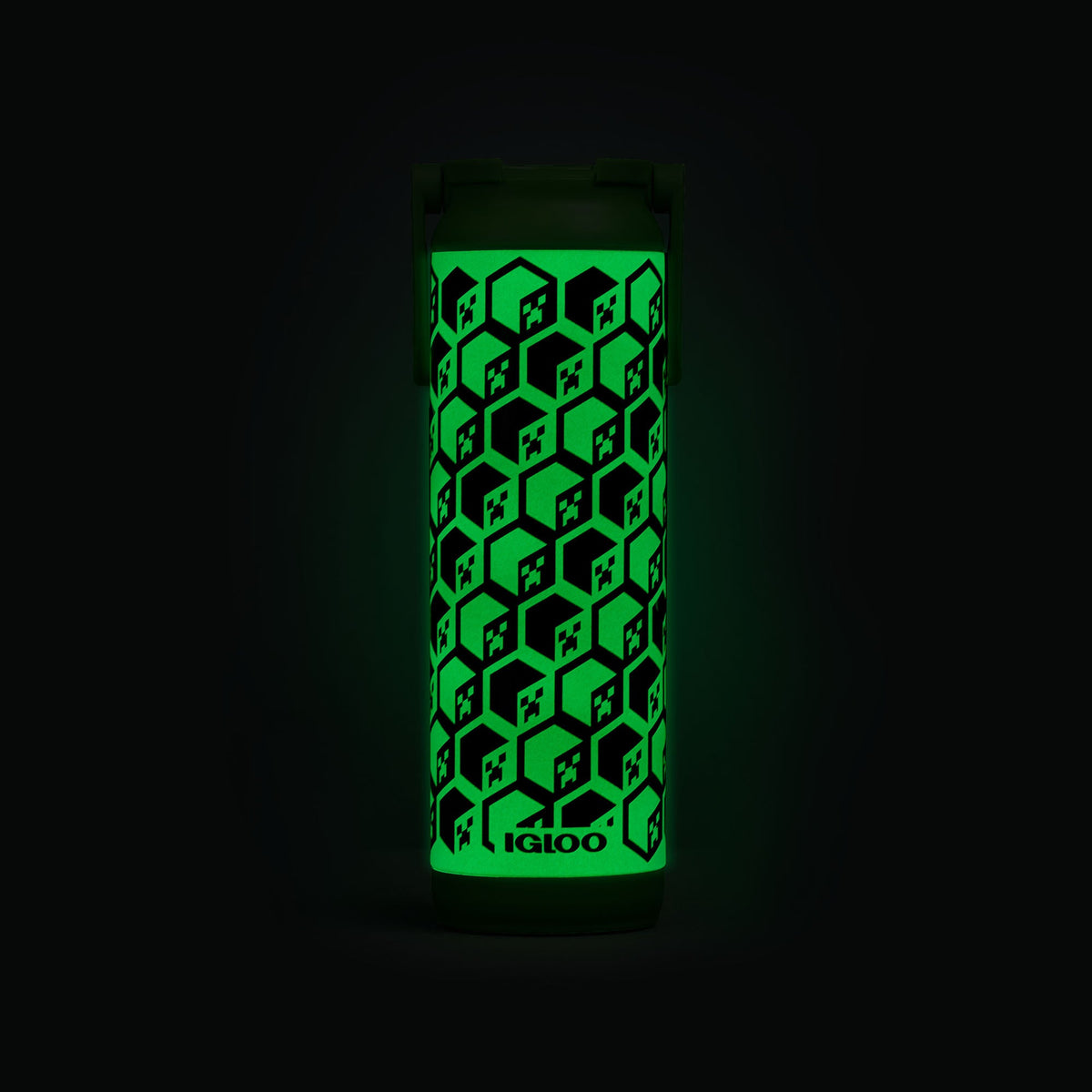 minecraft-creeper-glow-in-the-dark-20-oz-bottle-i8 00071605-GLF.jpg