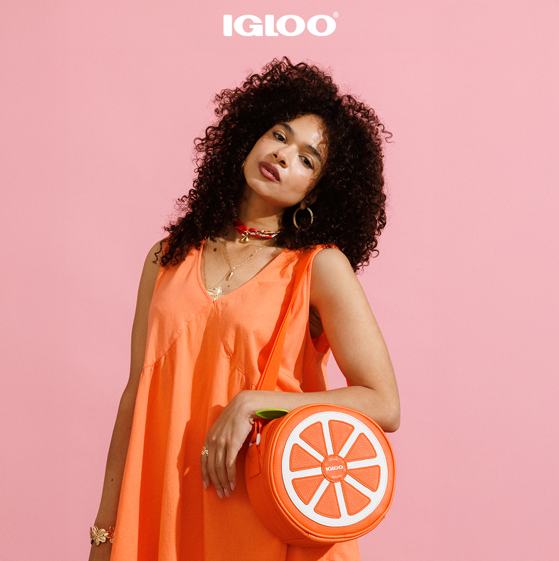 citrus-crossbody-cooler-bag-t1 CitrusDrinkware_social_gif_2o.png